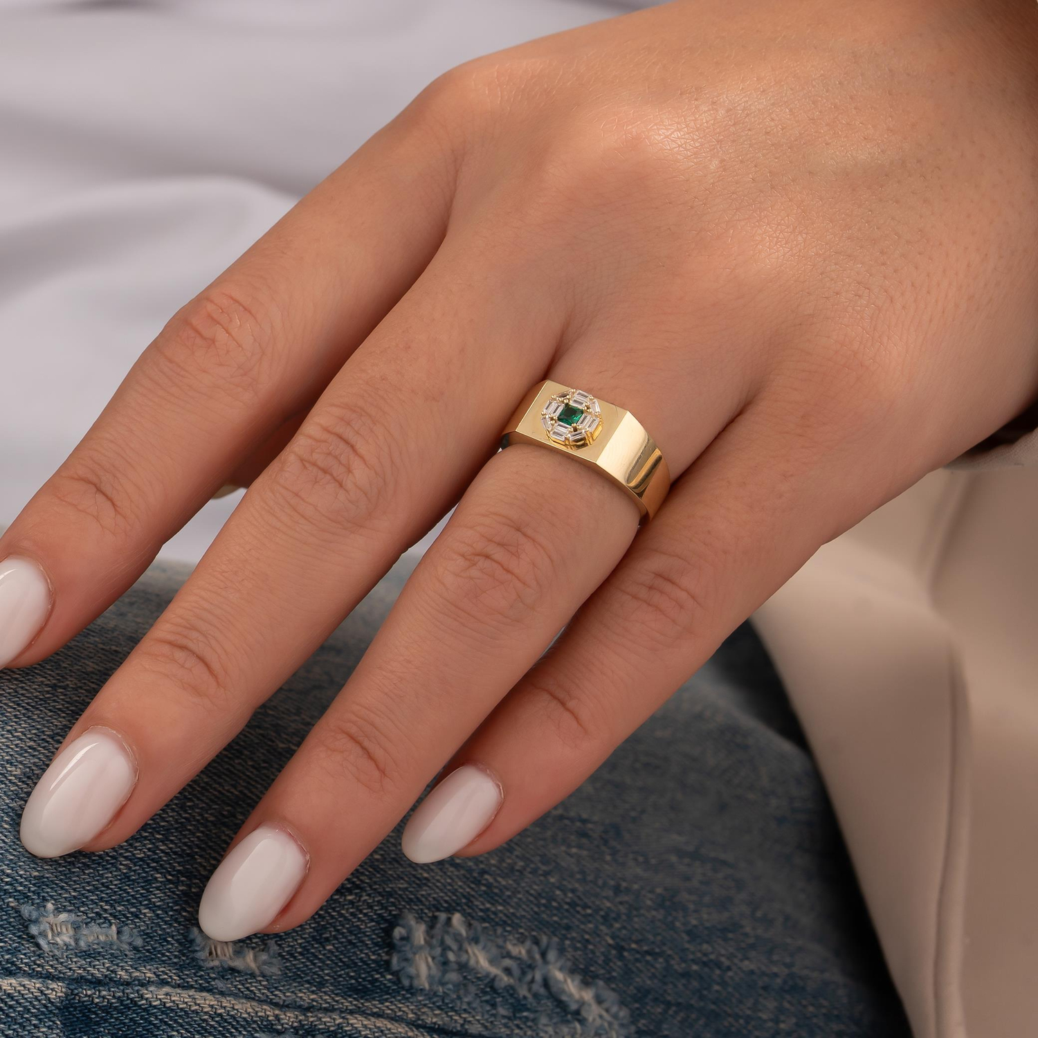 Yeşil Taşlı 14 Ayar Altın Yüzük