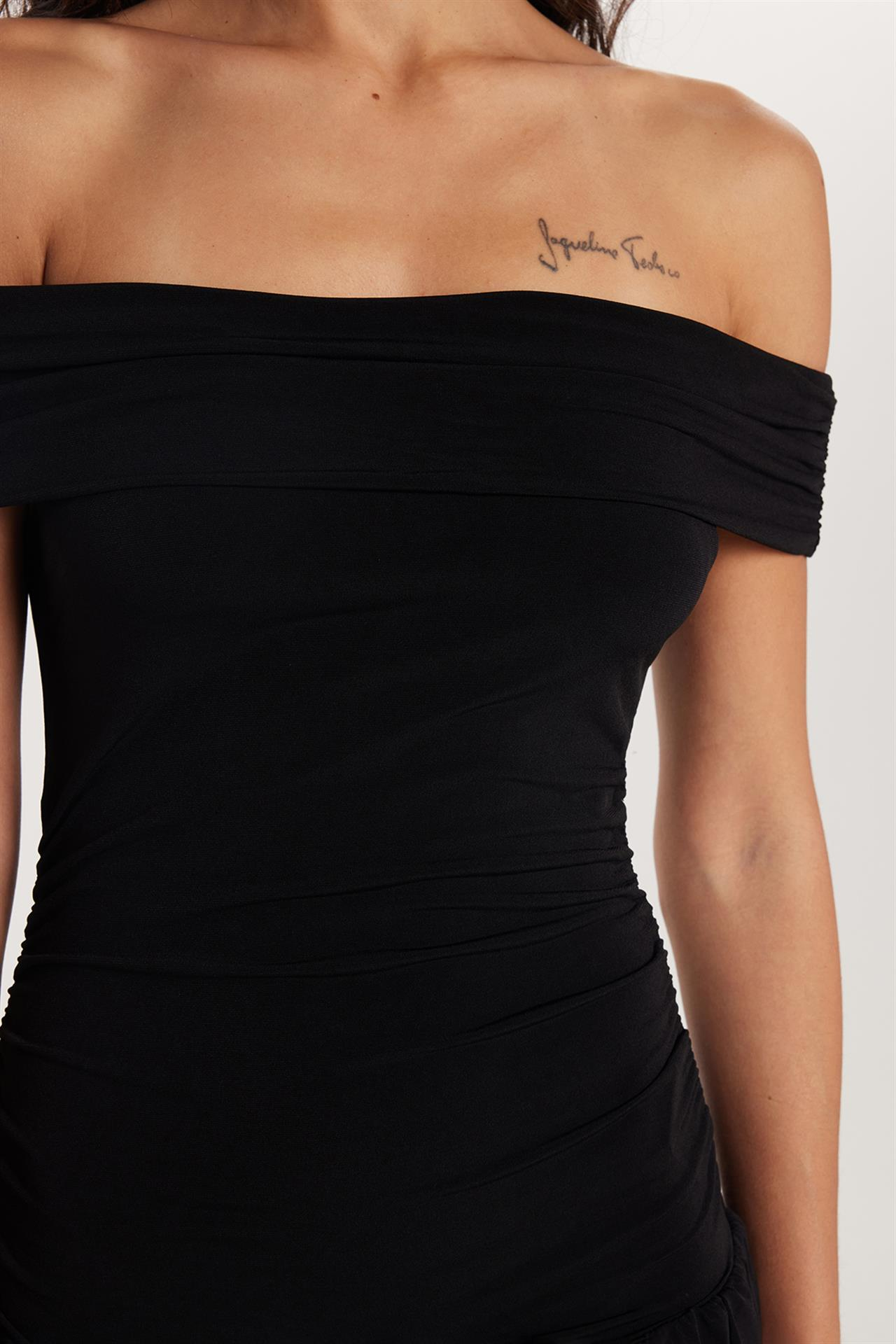 Kadın Slim Fit Dar Kesim Straplez Siyah Midi Elbise