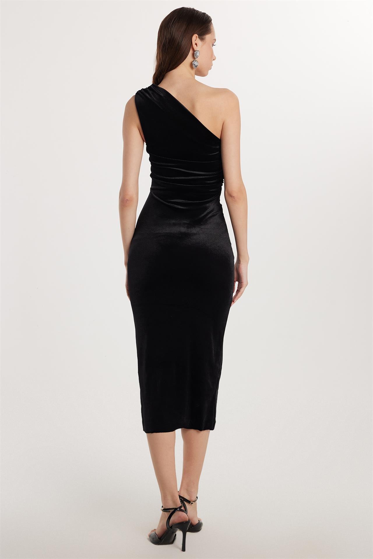 Slim Fit Dar Kesim Tek Omuz Detaylı Midi Boy Siyah Elbise