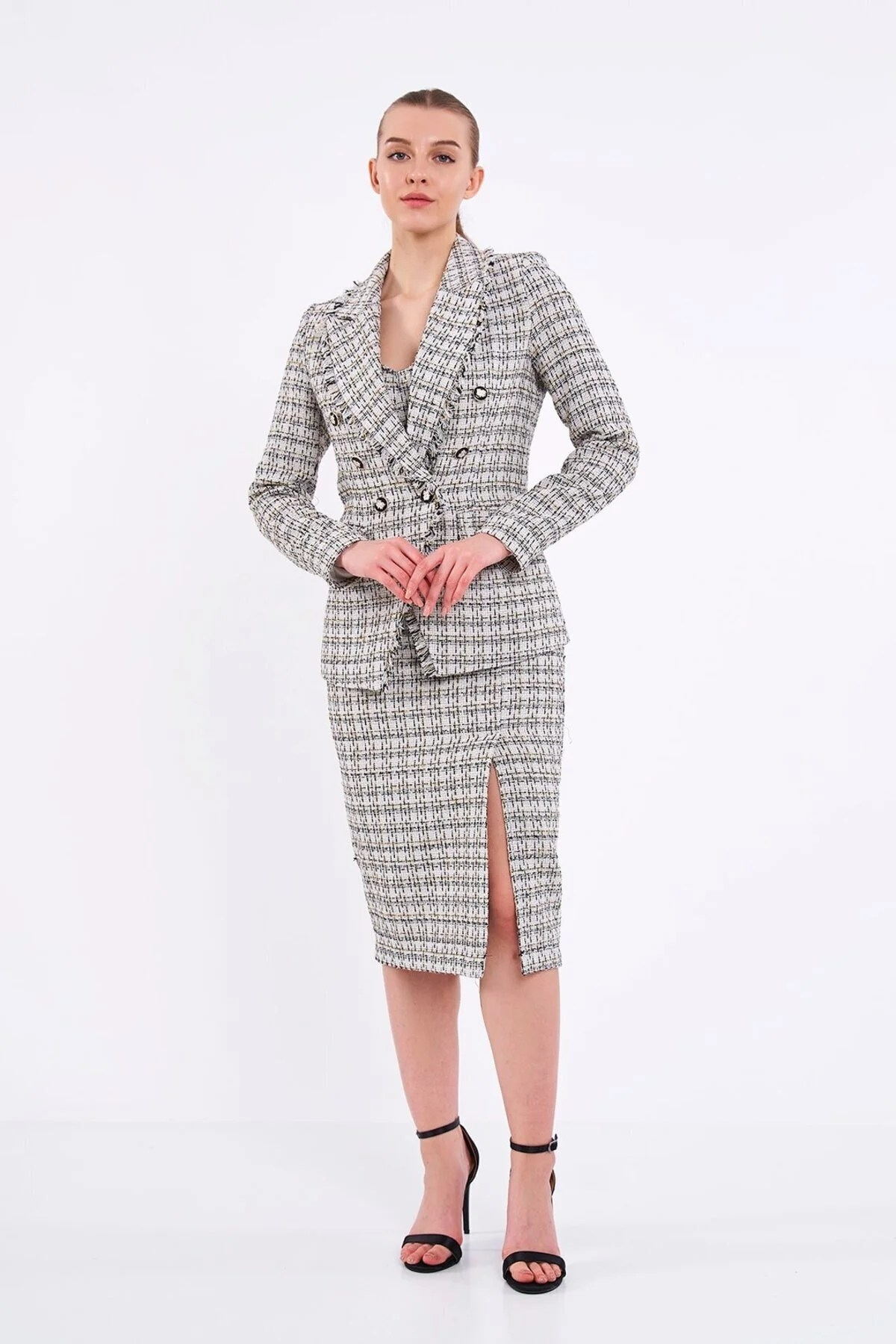 Ekose Simli Ekru Blazer Ceket
