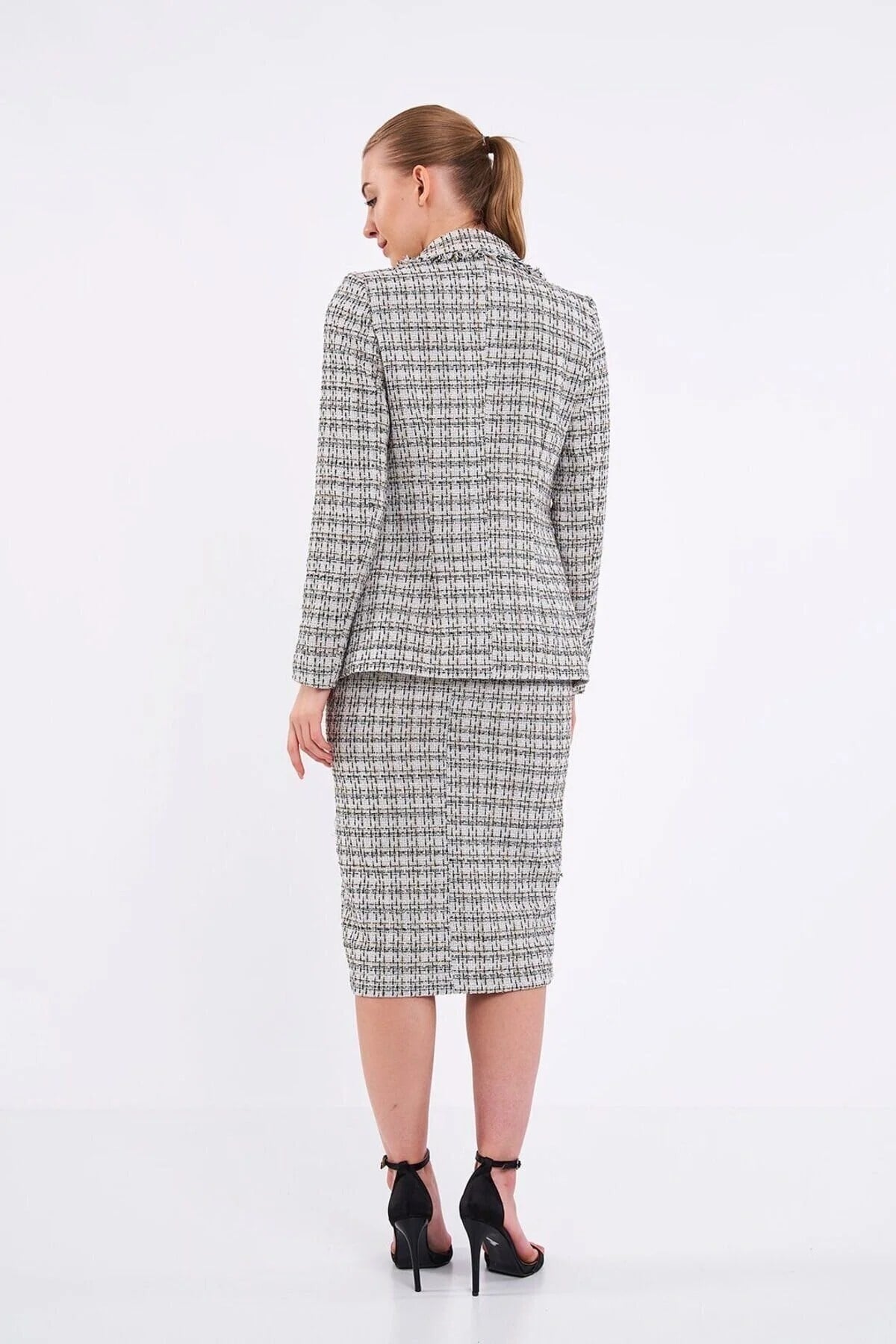 Ekose Simli Ekru Blazer Ceket