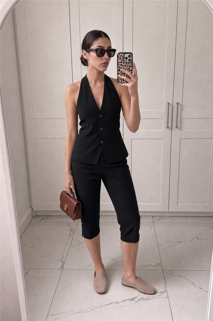 Elara Sırt Dekolteli Yelek & Capri Pantolon Takım Siyah