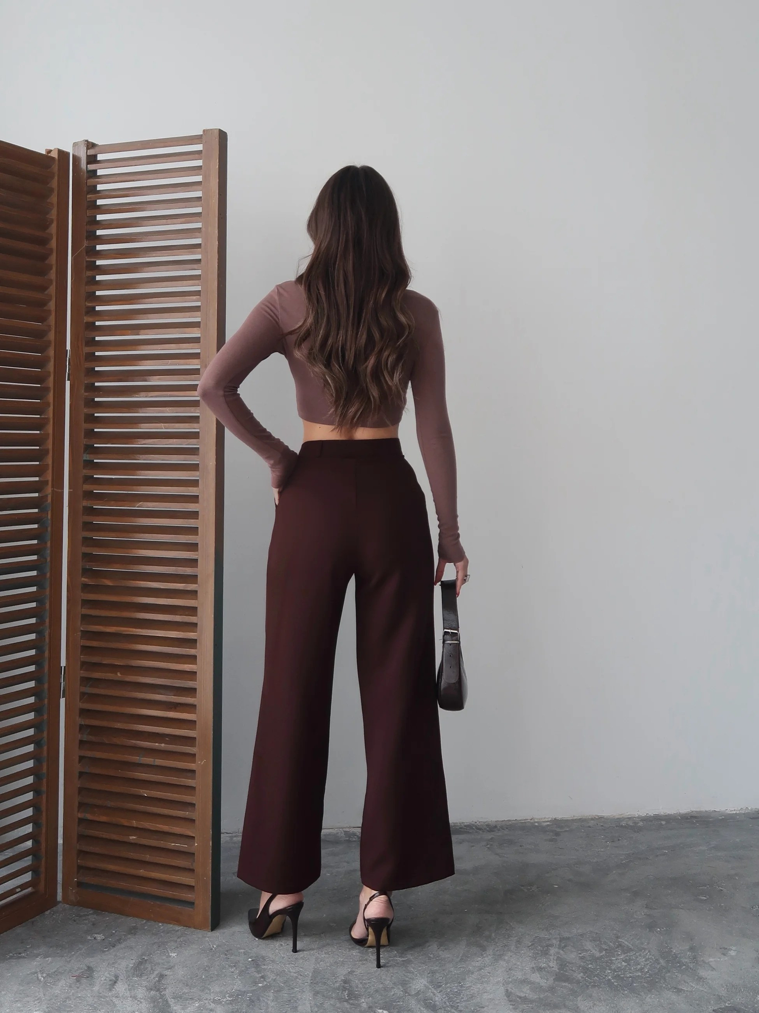 Kahverengi Yüksek Bel Pilili Wide Leg/Geniş Paça Dokuma Pantolon 25SWS5924 Palazzo