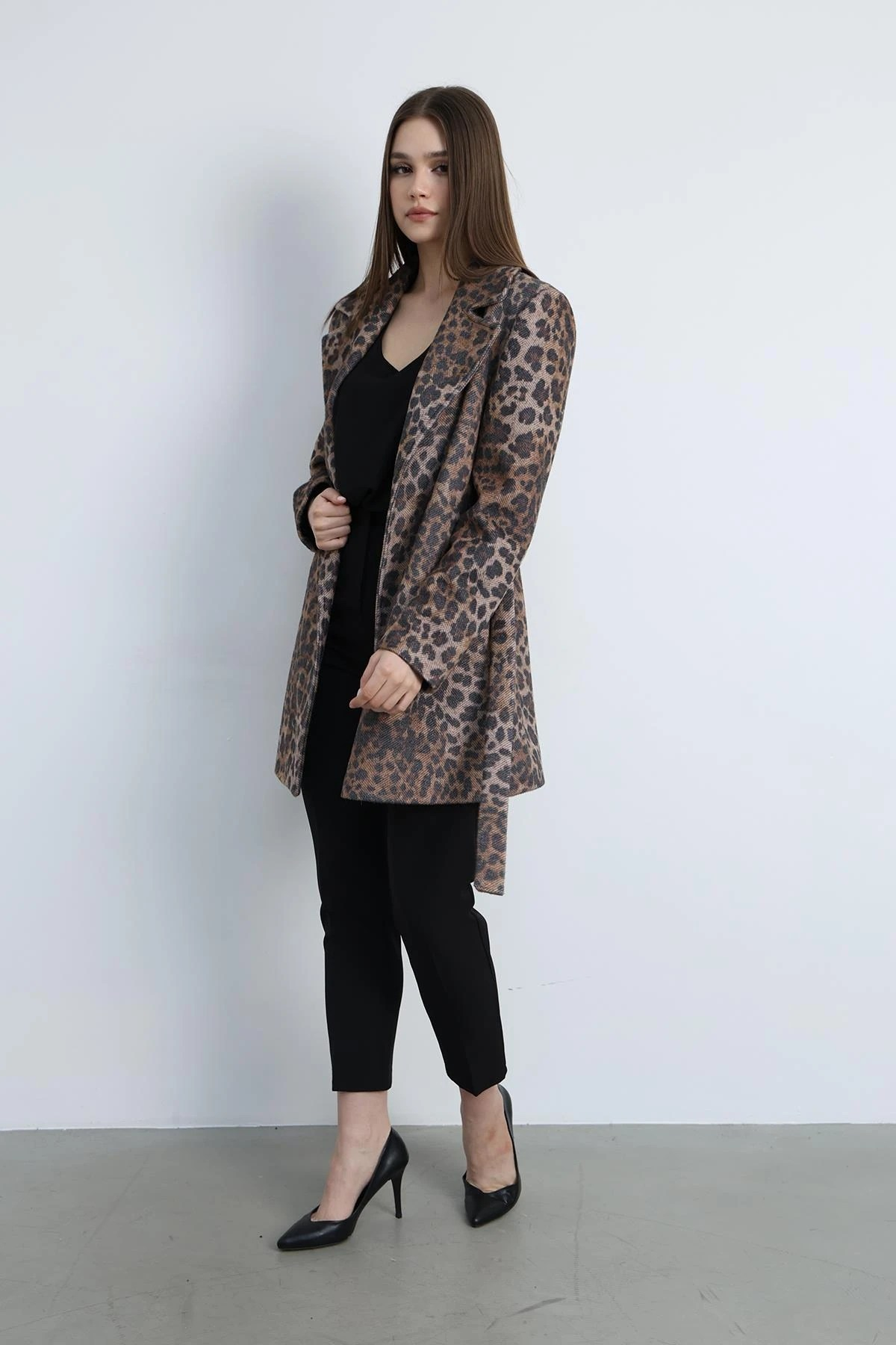 Kısa Kaban Leopar
