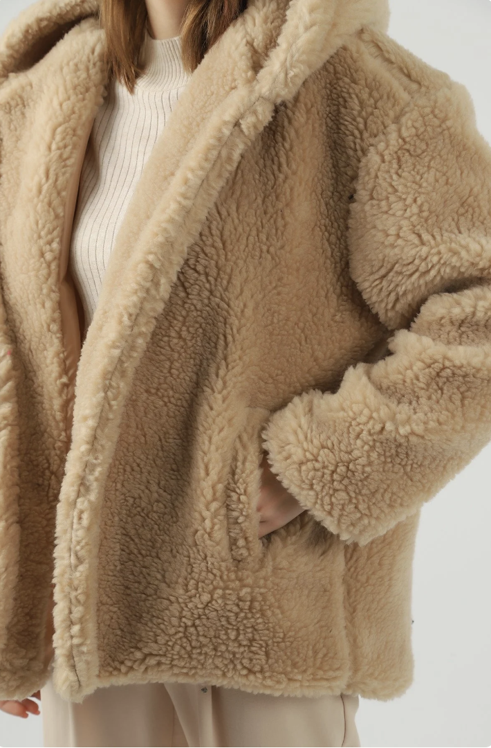Kısa Kapüşonlu Camel Peluş