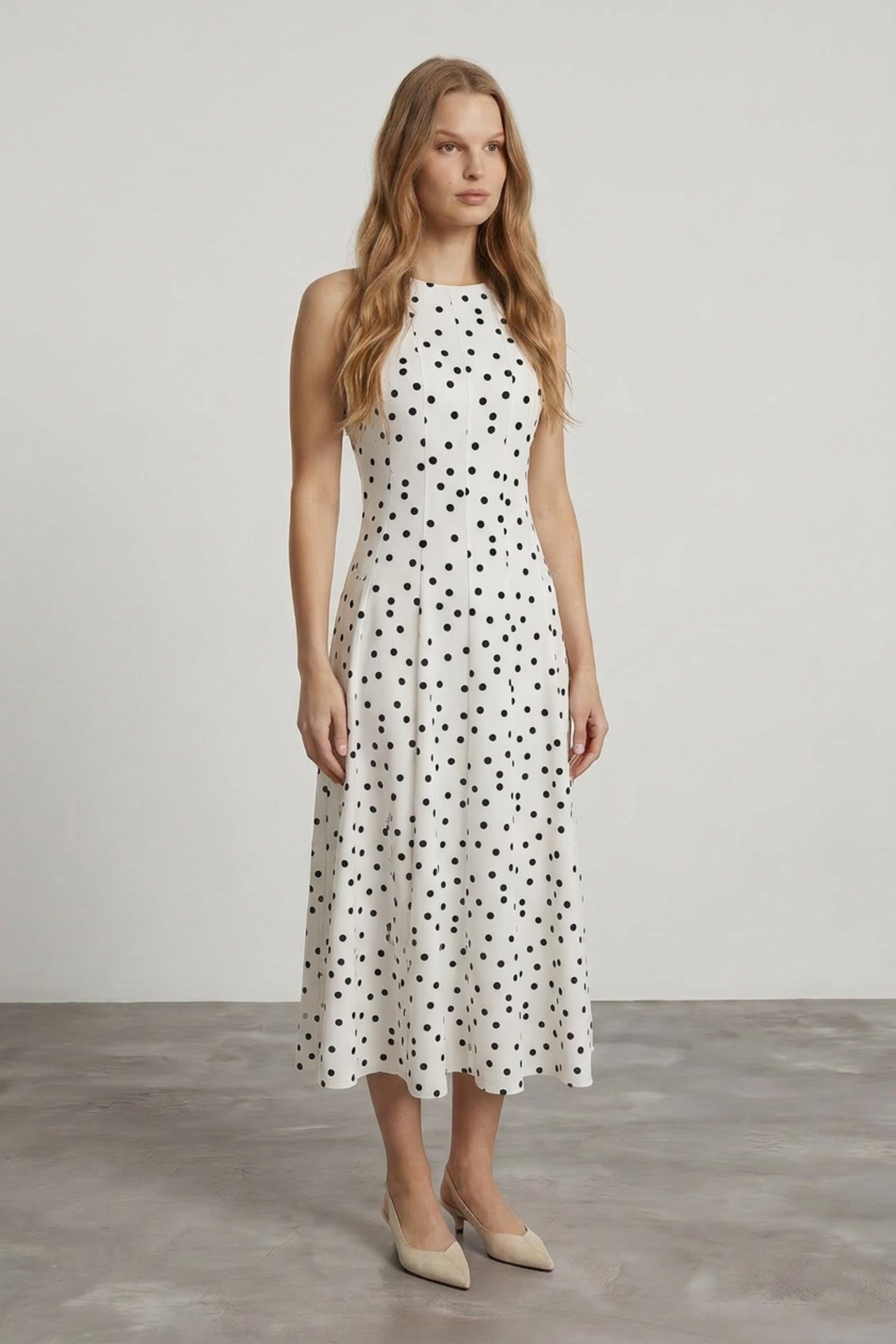Lacy halter yaka elbise