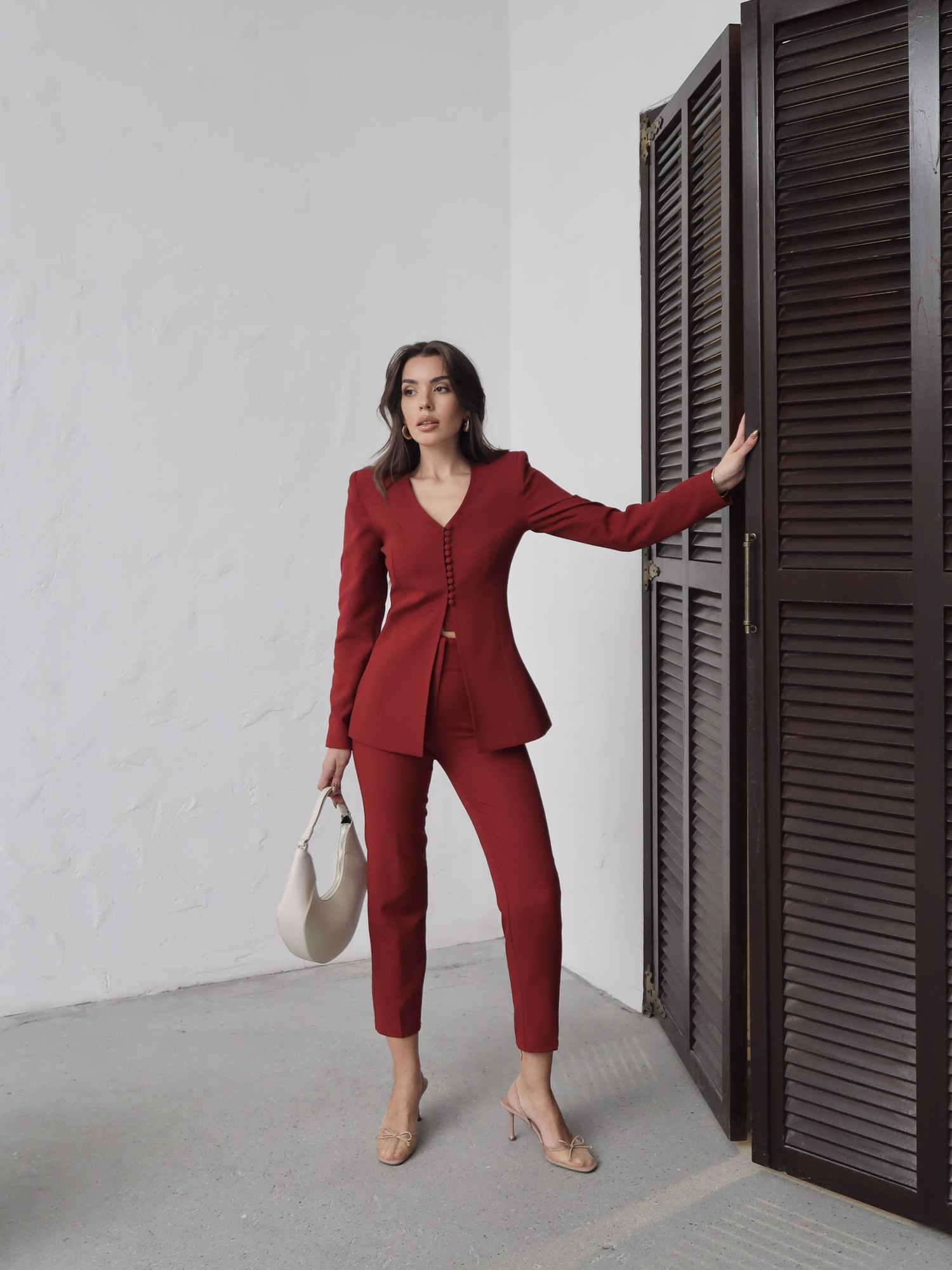 Lina V Yaka Ceket Dar Paça Pantolon Takım Bordo