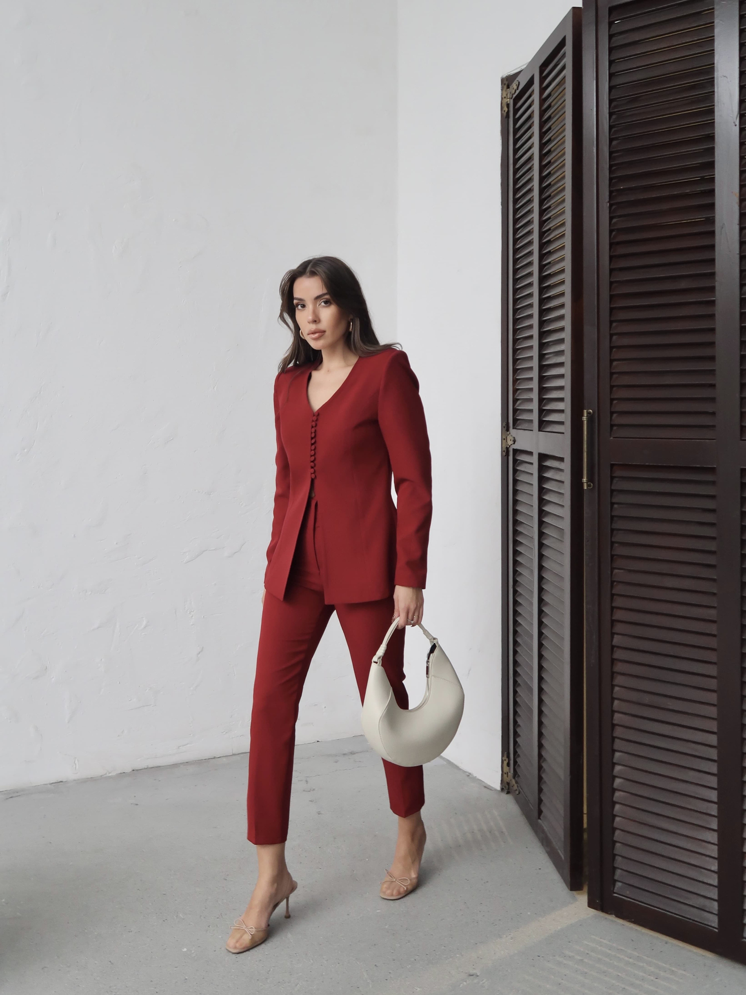 Lina V Yaka Ceket Dar Paça Pantolon Takım Bordo