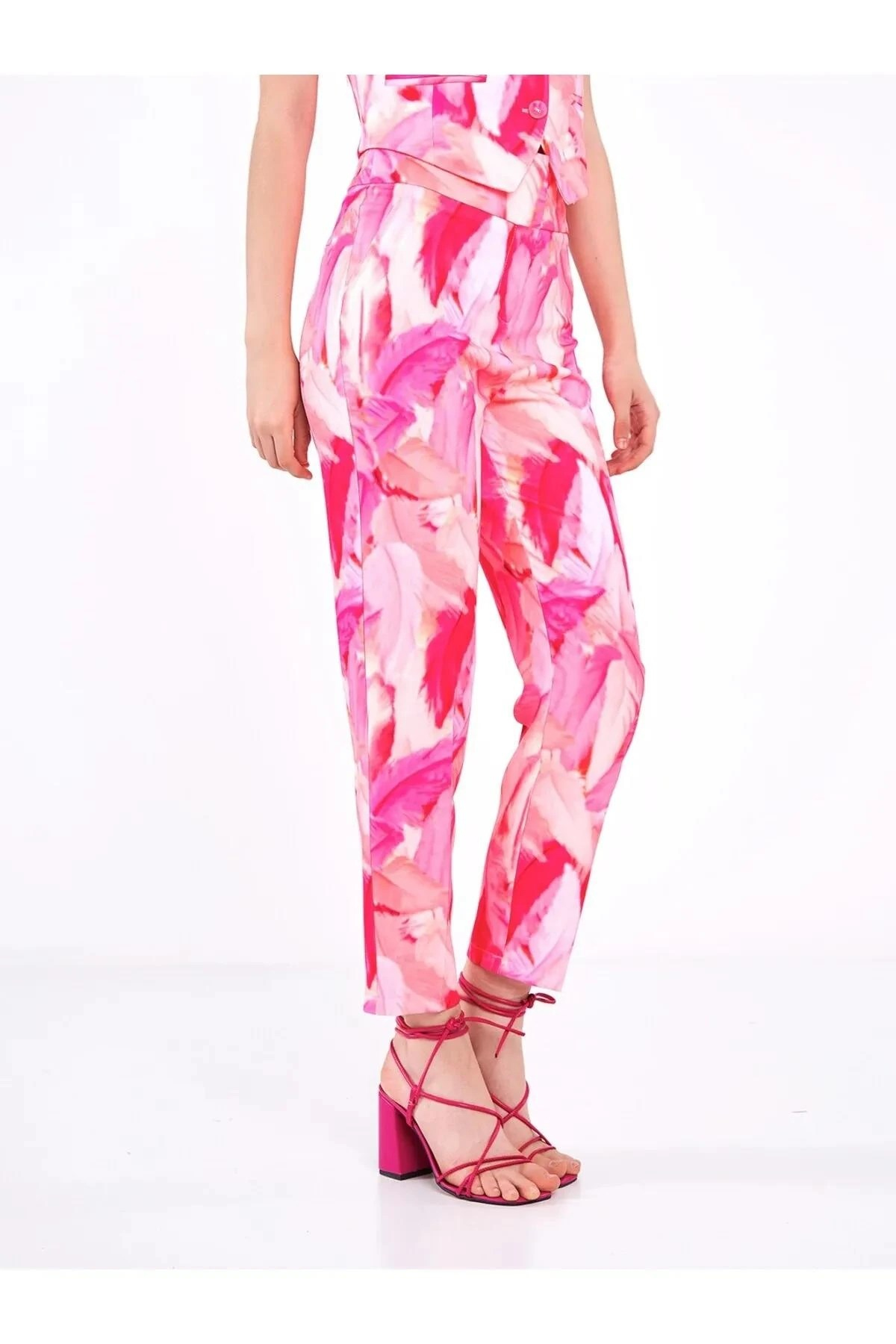 Pembe Tüy Desenli Limited Edition Pantolon