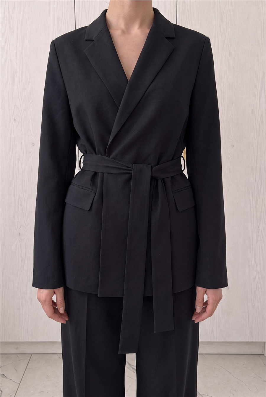 Rae Kuşak Detaylı Blazer Takım Siyah