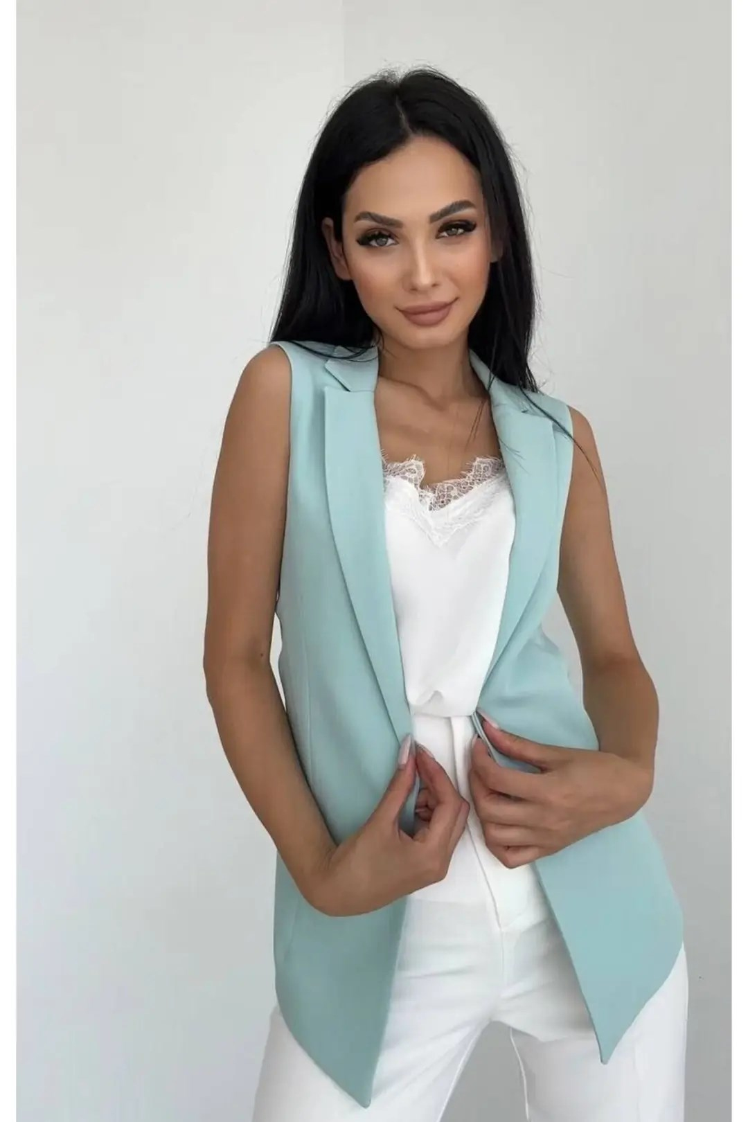 Şifon Detaylı Yelek Mint Yeşili