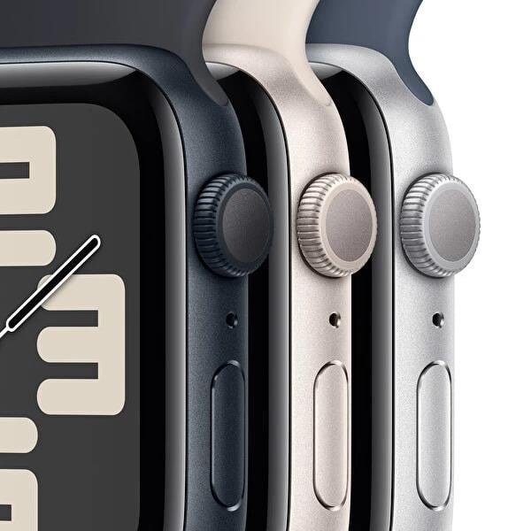 Apple Watch SE GPS 40mm Starlight Aluminium Case with Starlight Sport Band - S/M