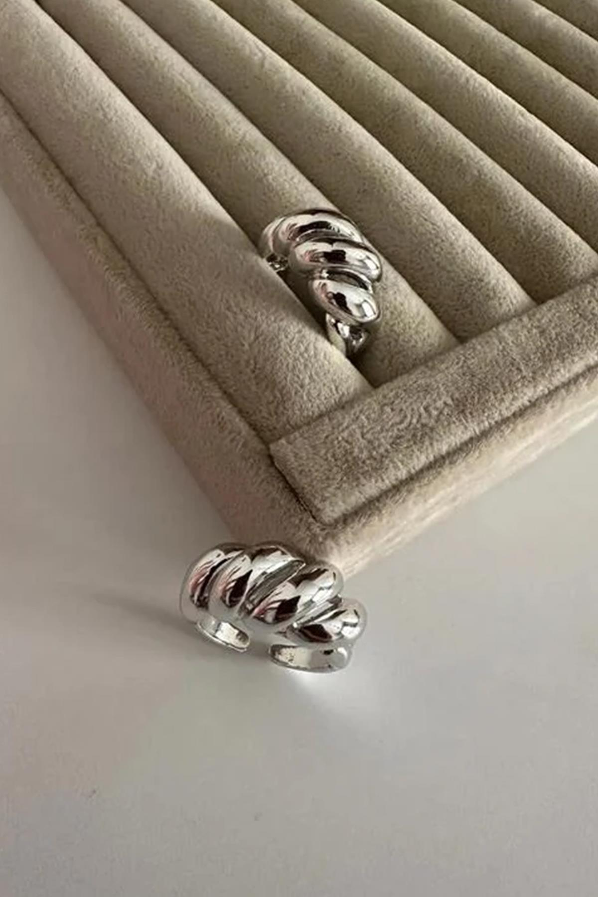 Burgu Silver Yüzük