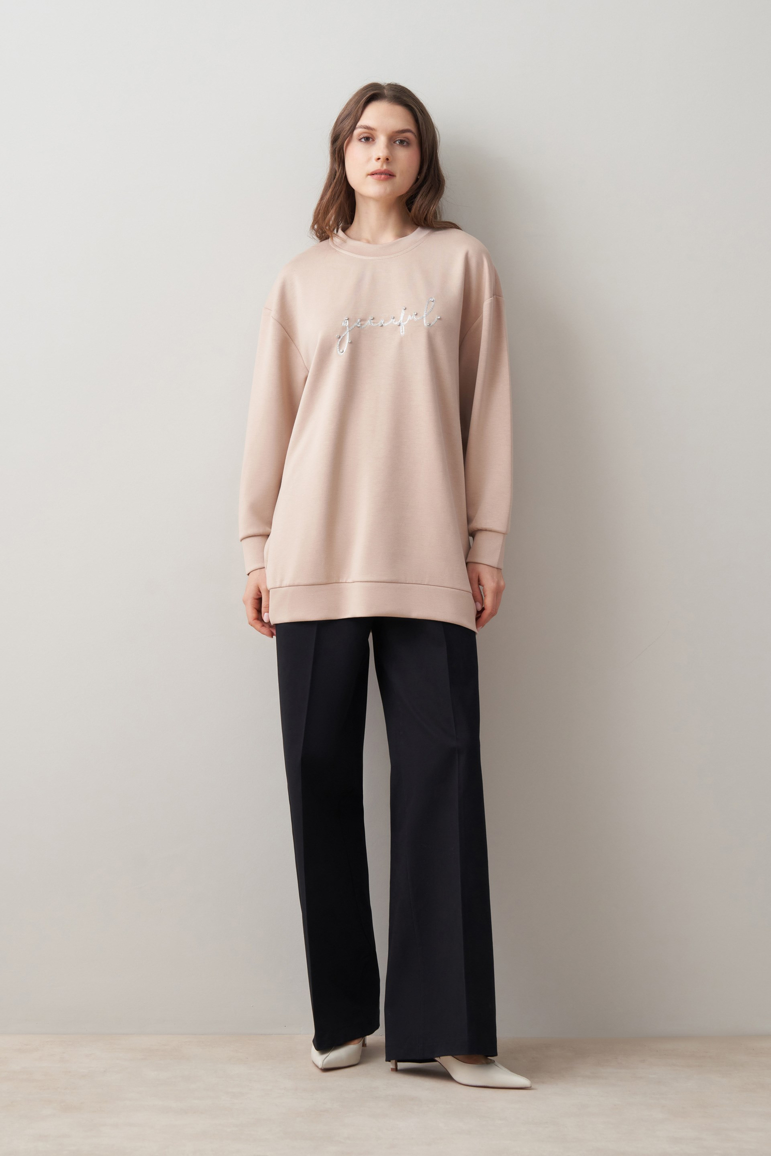 Bej-Yumuşak Dokulu Sweatshirt