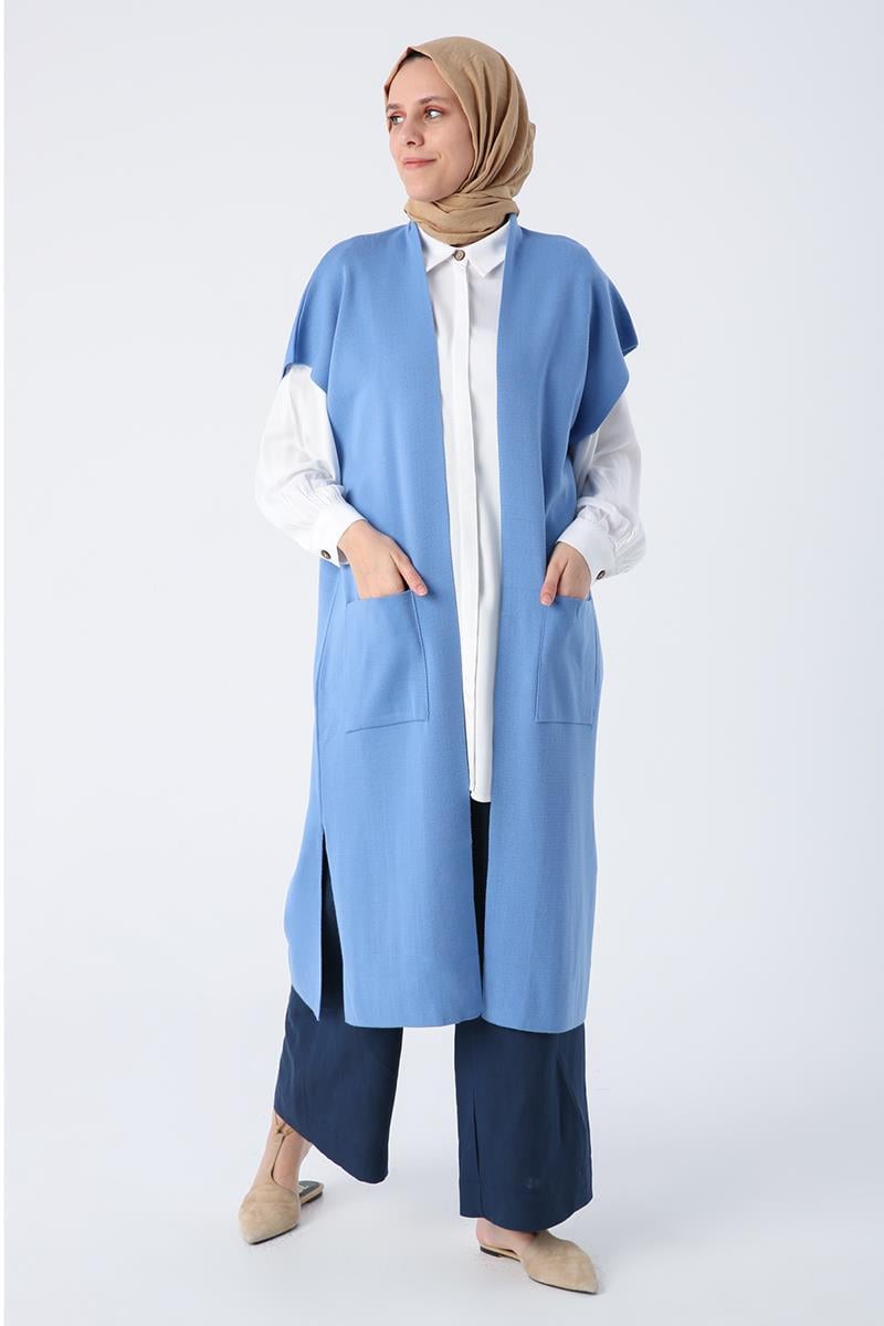 Blue-Pocket Long Knitwear Vest