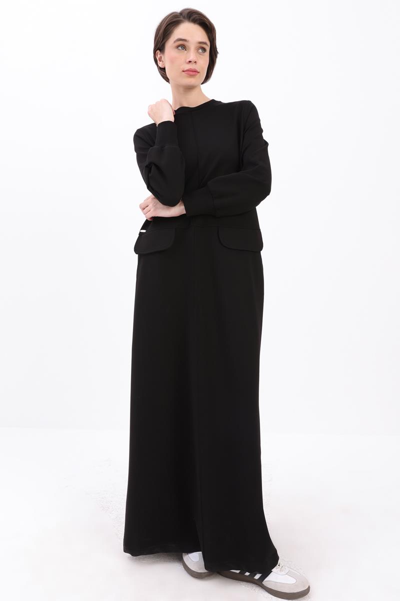 Black-Pocket Knitted Dress