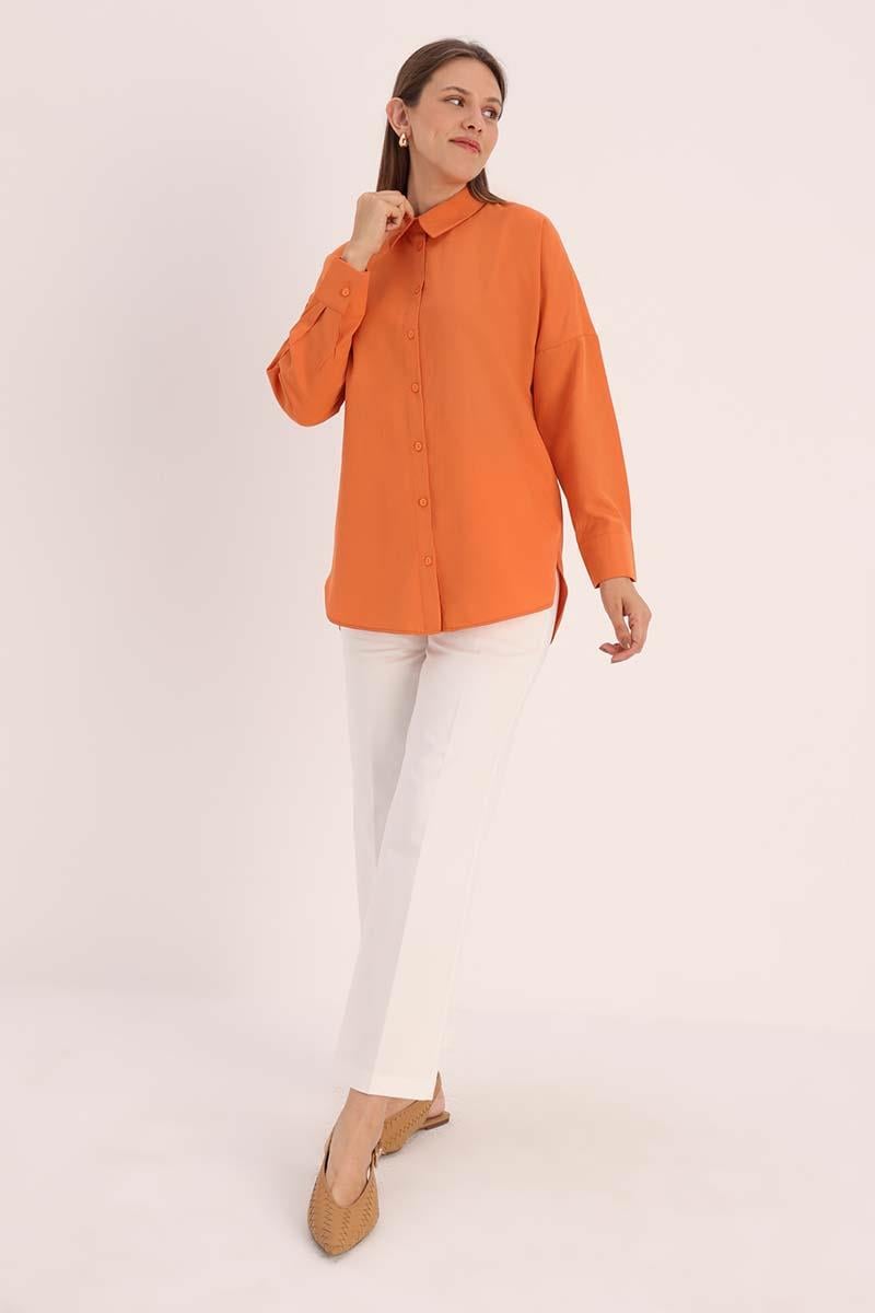 قميص أساسي برتقالي كبير الحجم