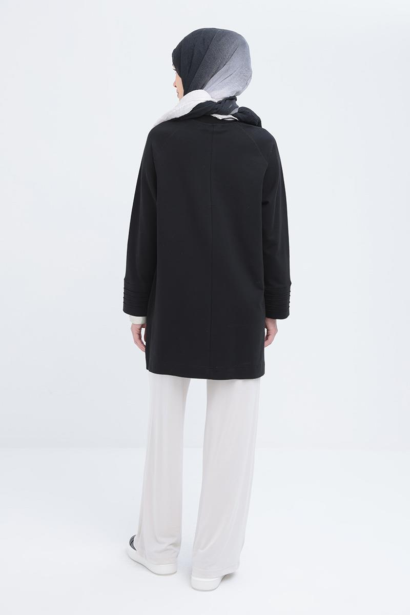 -Manşeti Nervür Detaylı Yırtmaçlı Tunik