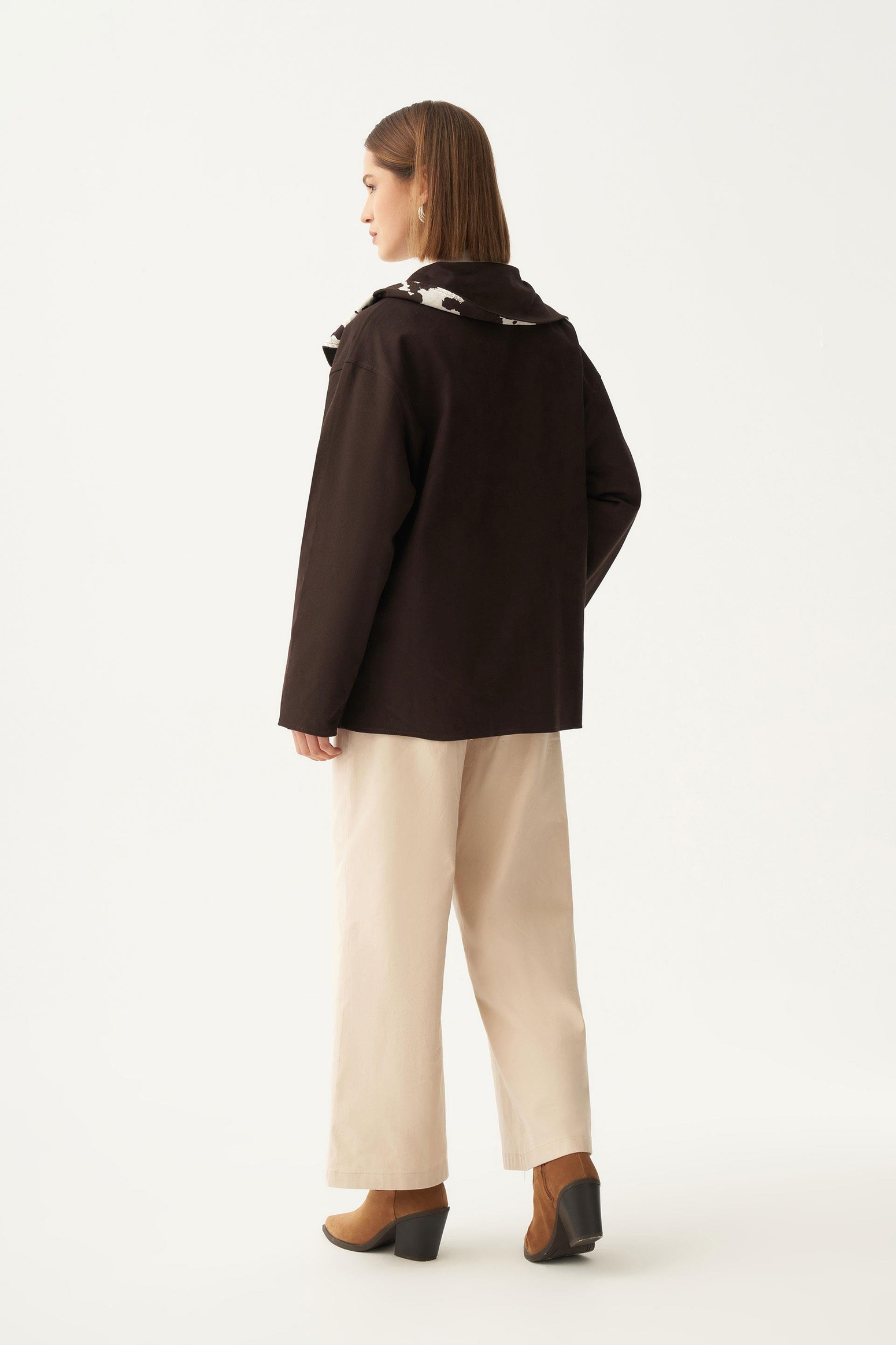 Acı Kahve-Çift Yönlü Gabardin Kapitone Ceket