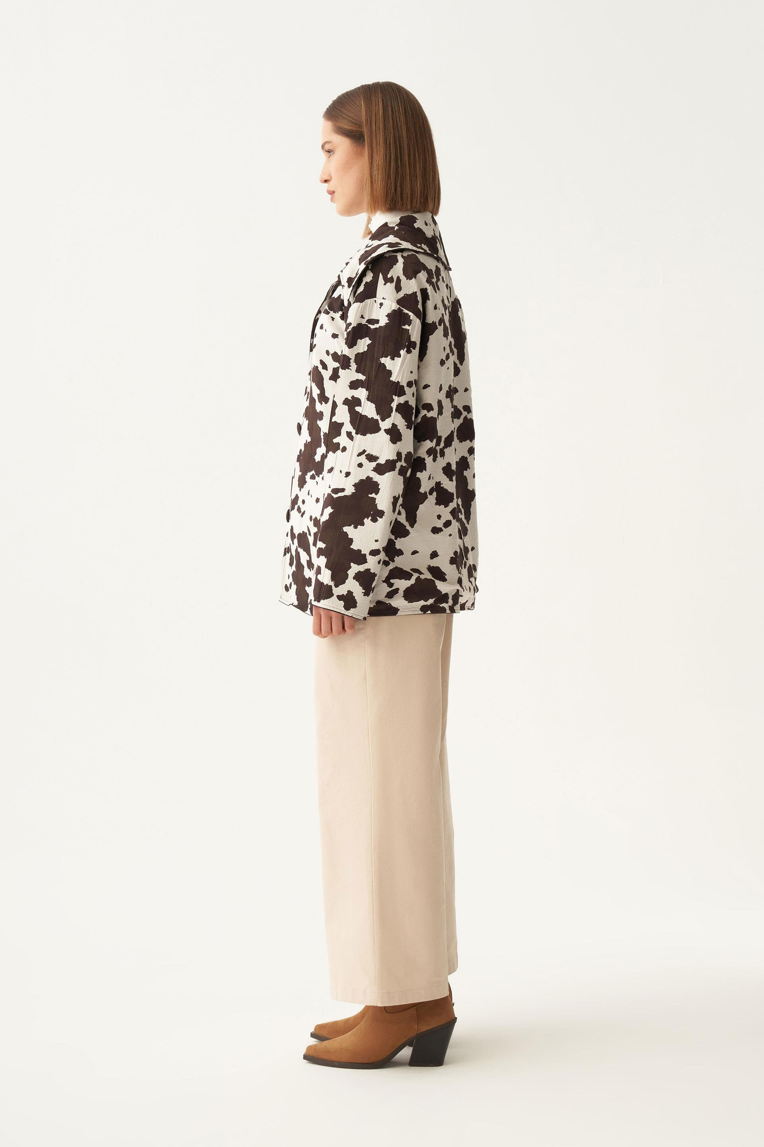 Acı Kahve-Çift Yönlü Gabardin Kapitone Ceket