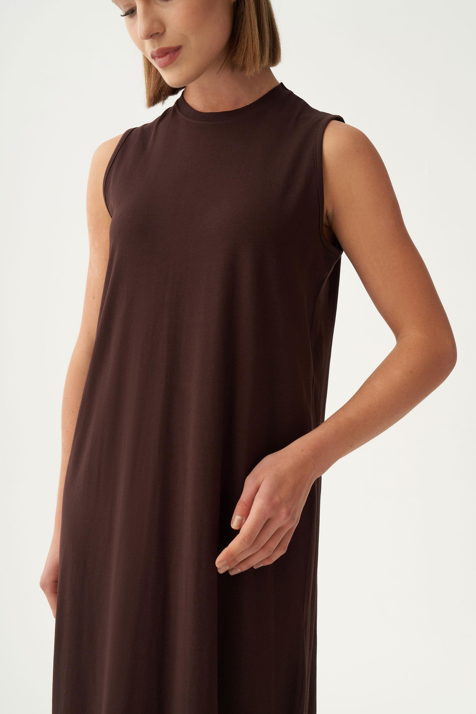 Acı Kahve-Pamuklu Bisiklet Yaka Kolsuz İçlik Elbise