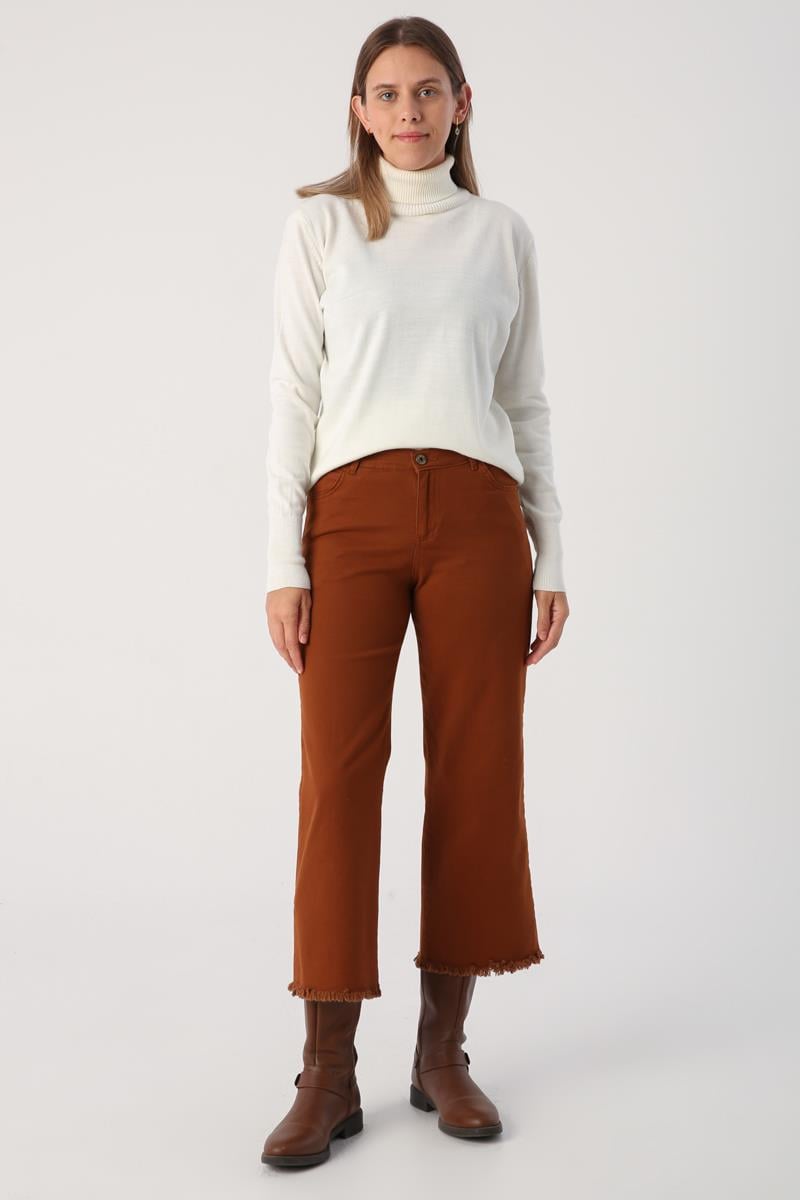 Light Brown-Tasseled Trousers