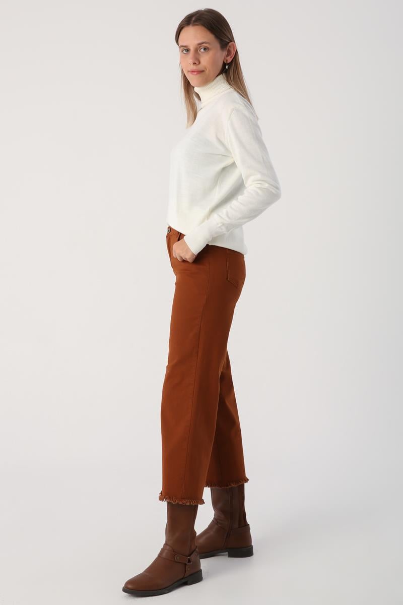 Light Brown-Tasseled Trousers