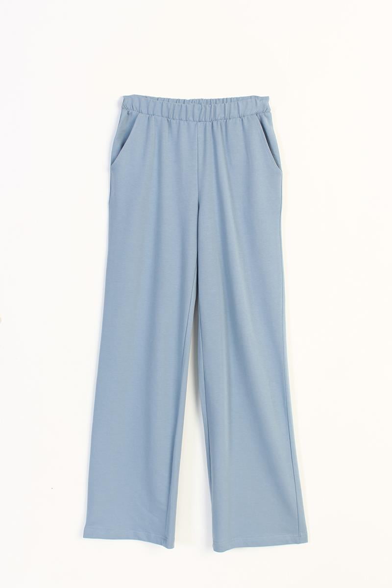 Hellblaue elastische Jogginghose