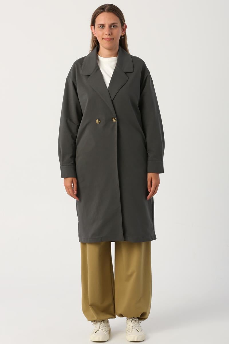 Anthracite-Buttoned Comfortable Fit Knitted Jacket