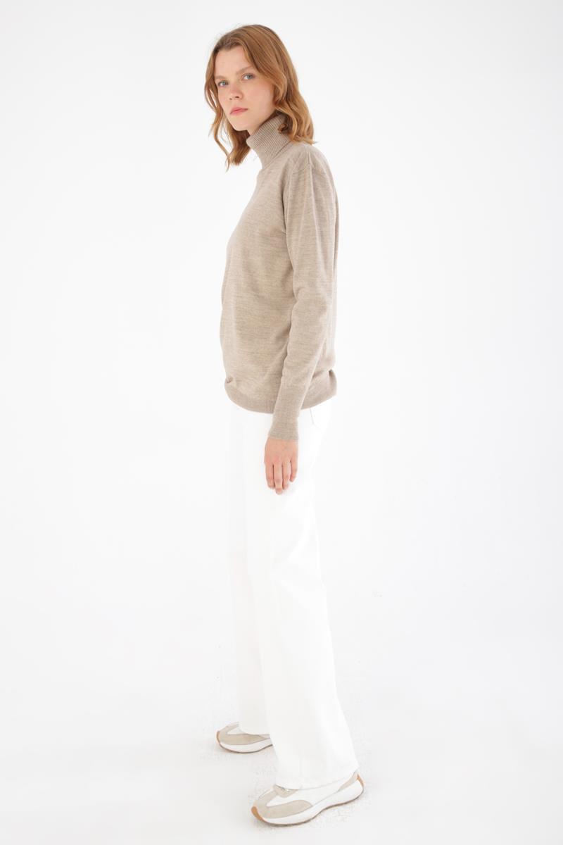 Beige-Turtleneck Short Knitwear Sweater