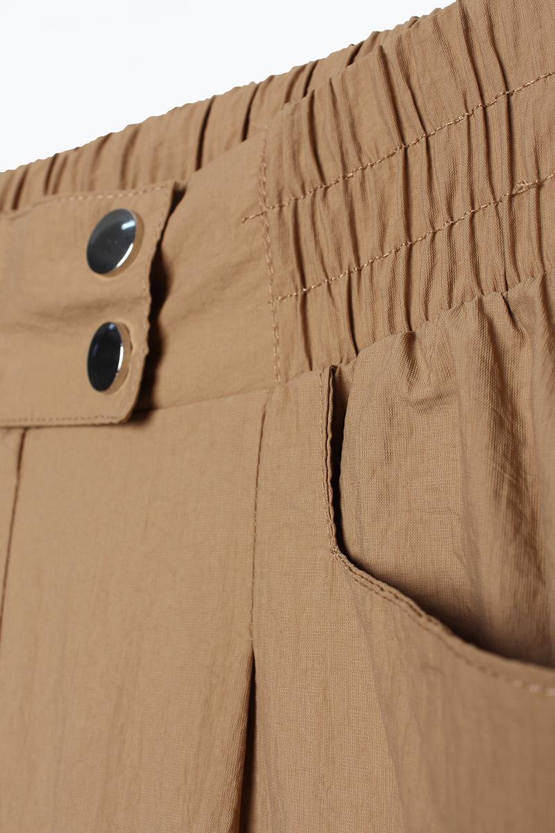 Bej-Beli Lastikli Paçası Büzgü Detaylı Pantolon