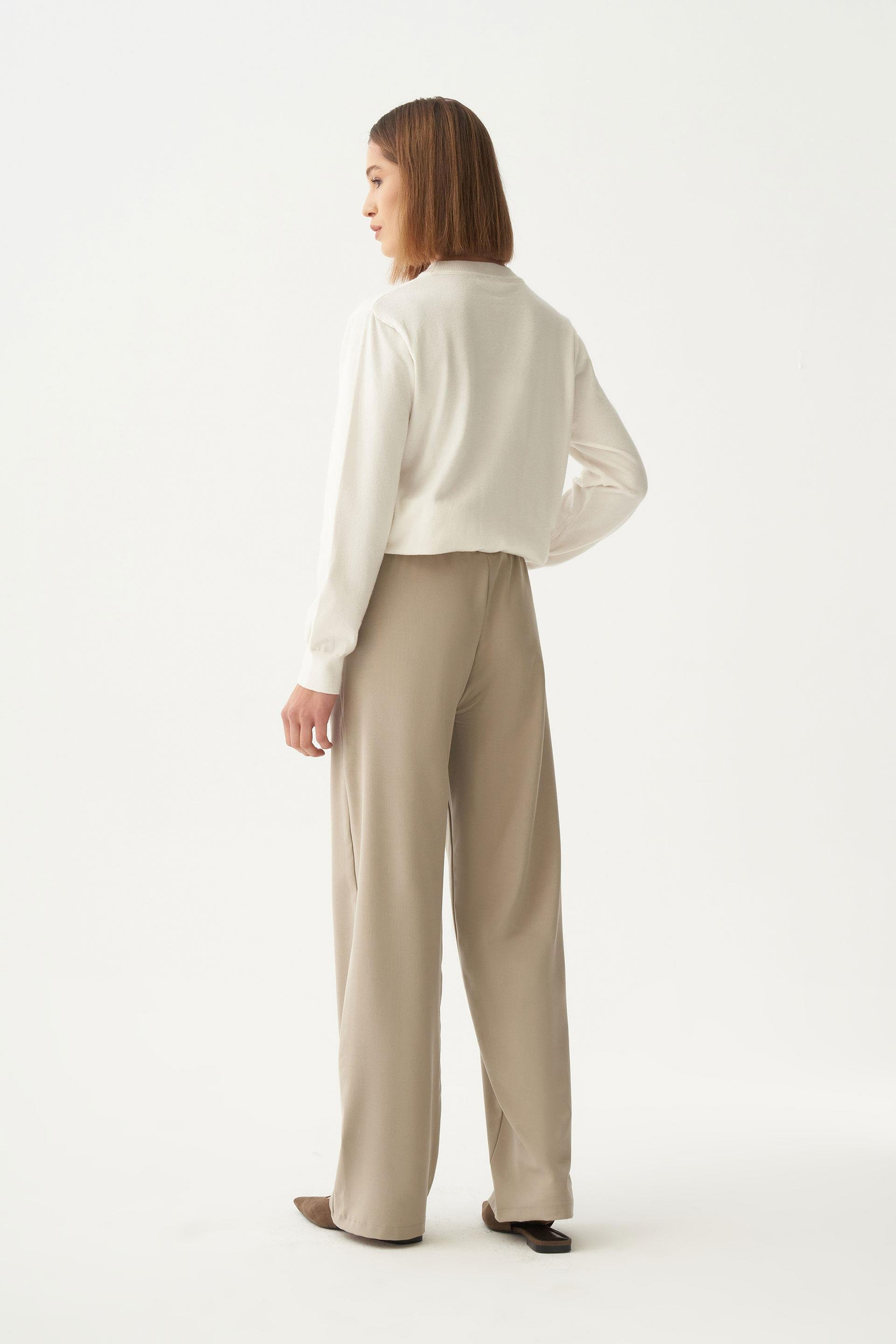 Bej-Beli Lastikli Rahat Kalıp Polyviscon Pantolon