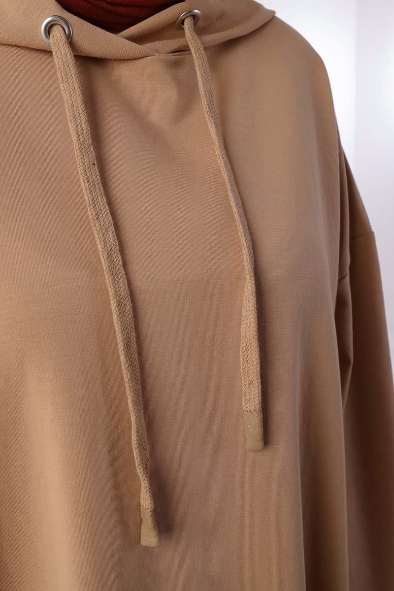 Robe tricotée basique à capuche beige grande taille