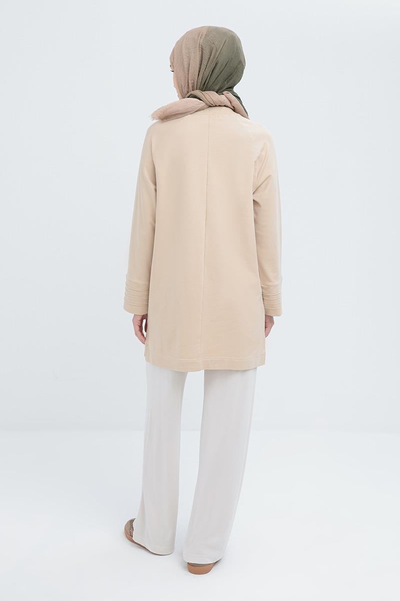 Bej-Manşeti Nervür Detaylı Yırtmaçlı Tunik