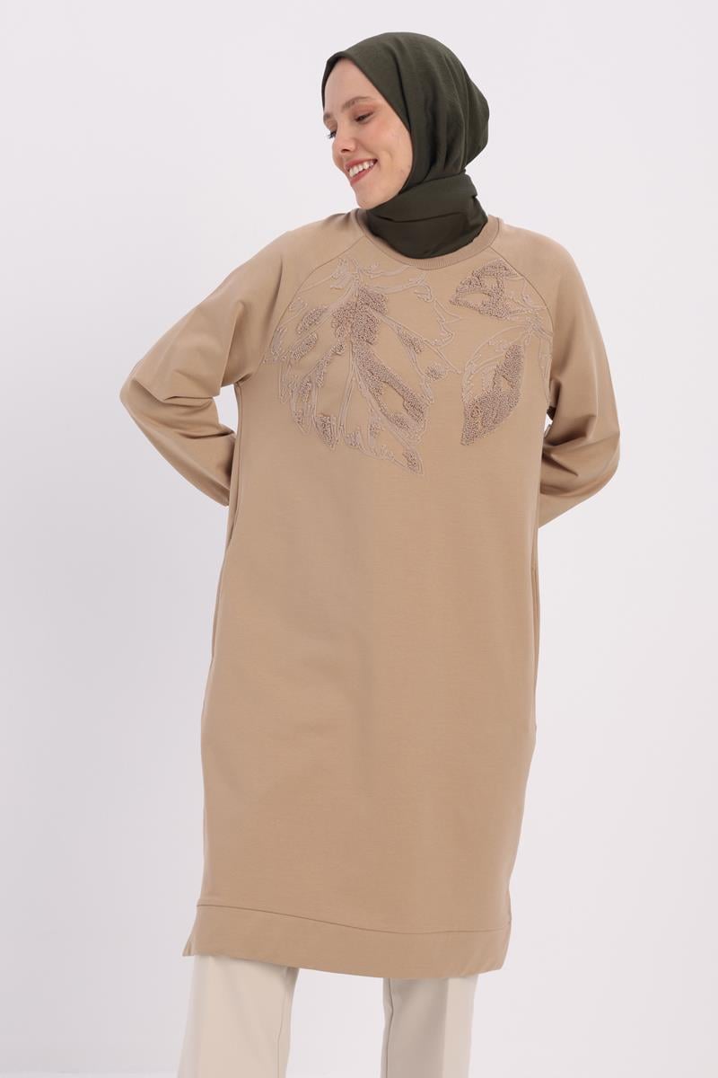 Bej-NAKIŞLI PİLİKAŞELİ SWEAT TUNİK