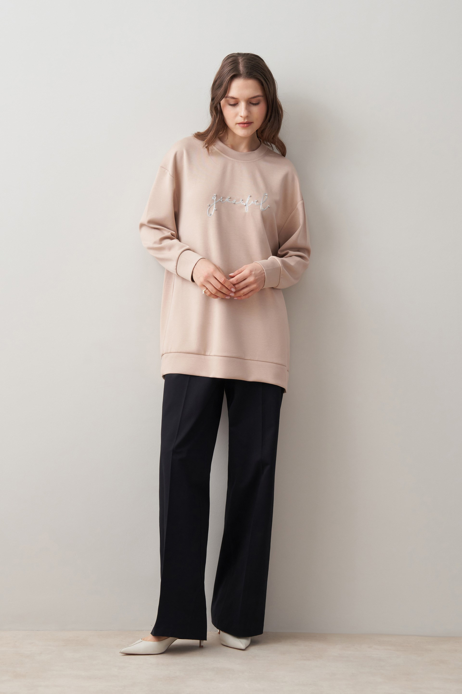 Bej-Yumuşak Dokulu Sweatshirt