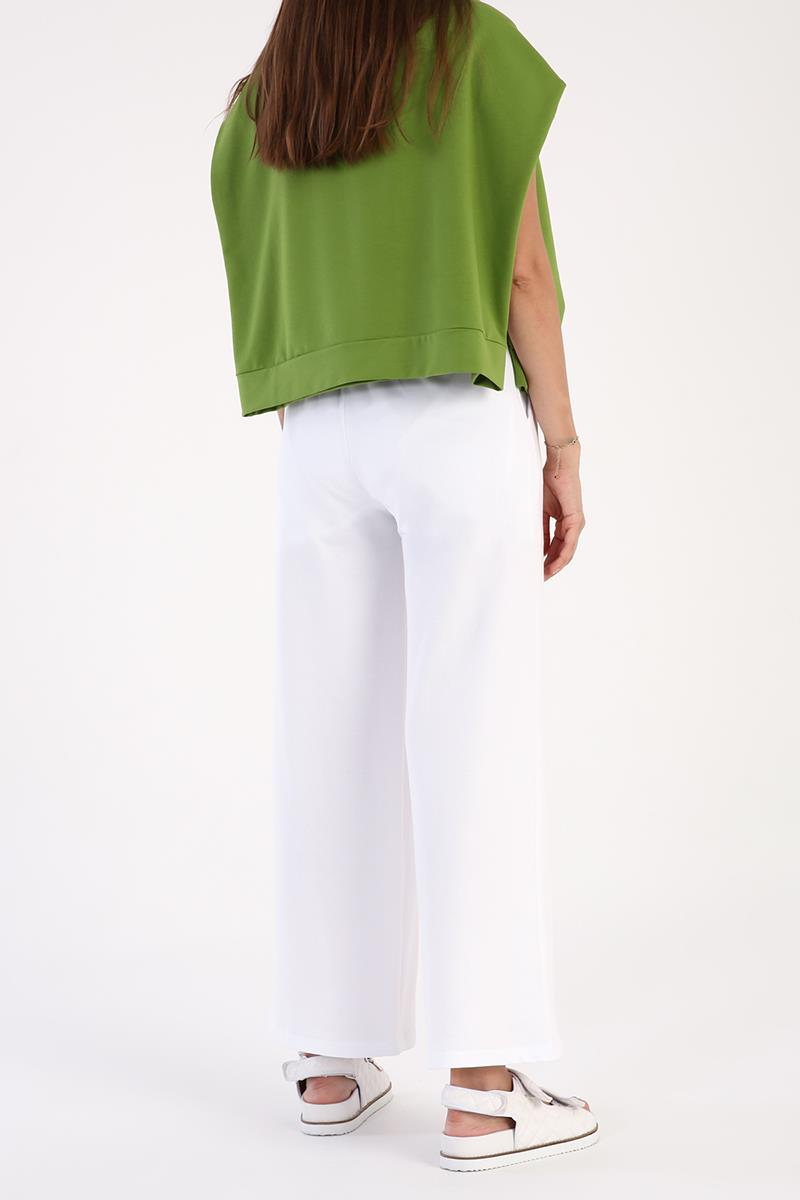 Weiß-graue Jogginghose mit weitem Bein und Taschen