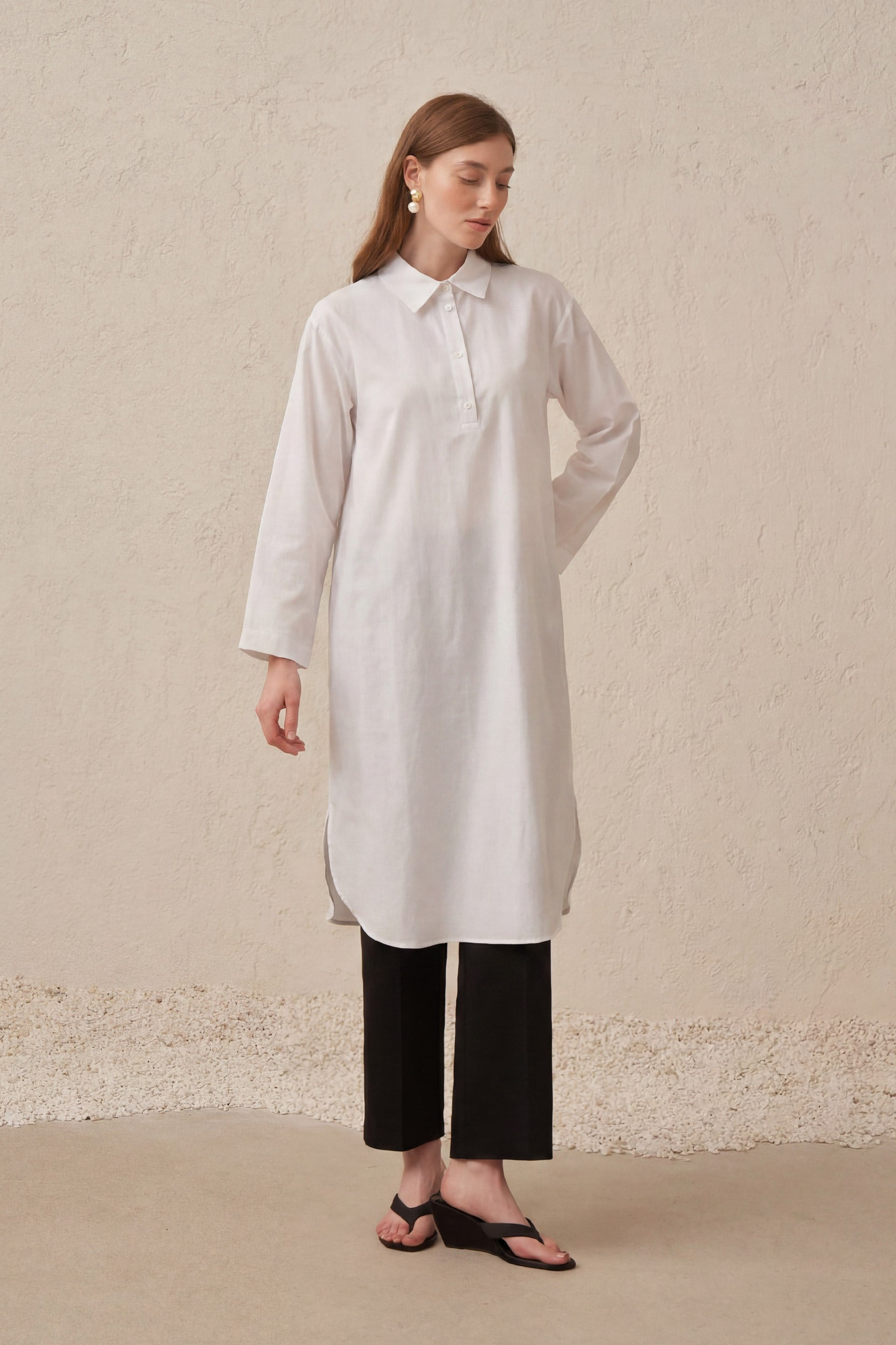 Beyaz-Düğme Detaylı Poplin Tunik