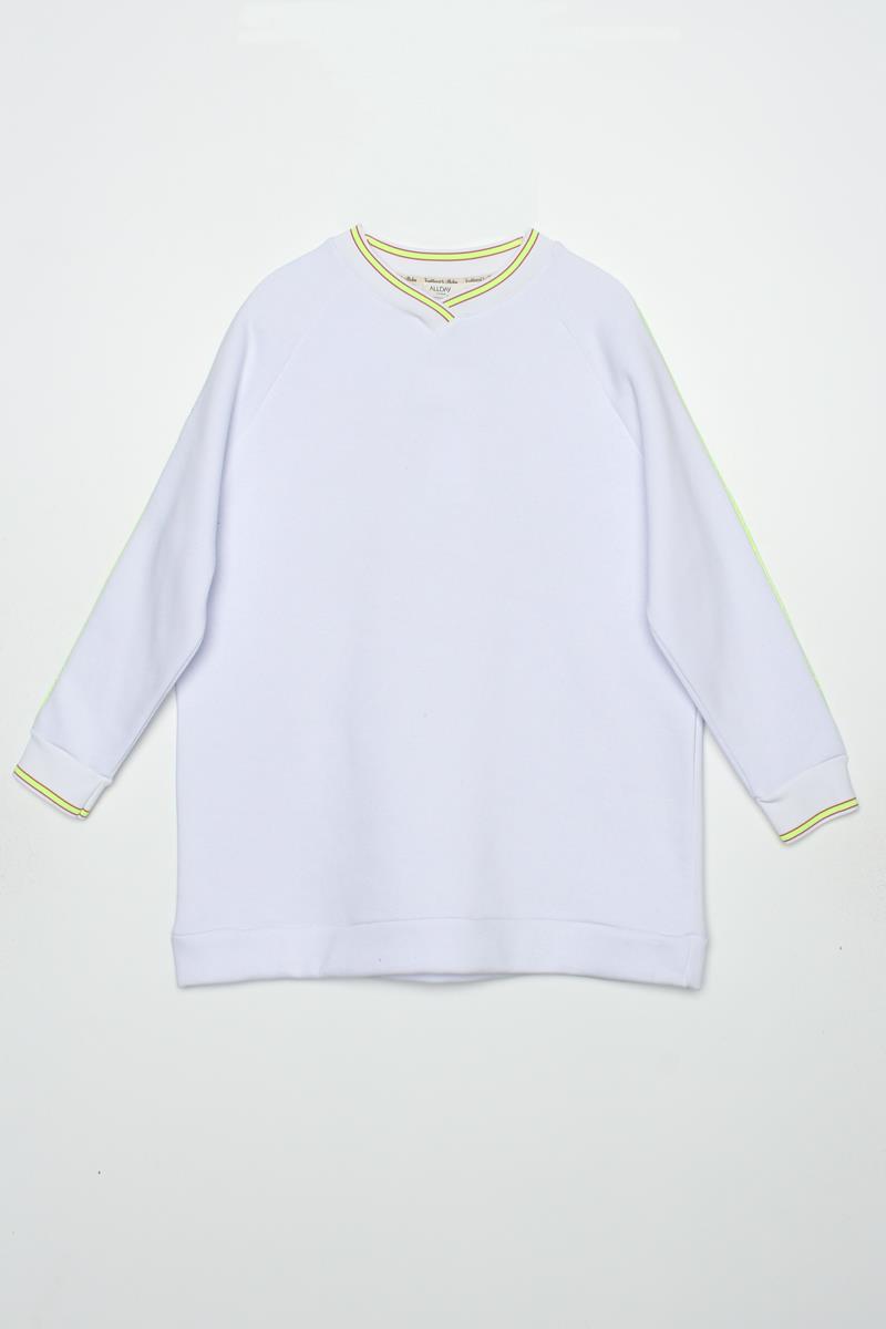 Beyaz-Oversize Neon Detaylı Arkası Baskılı Şardonlu Sweatshirt