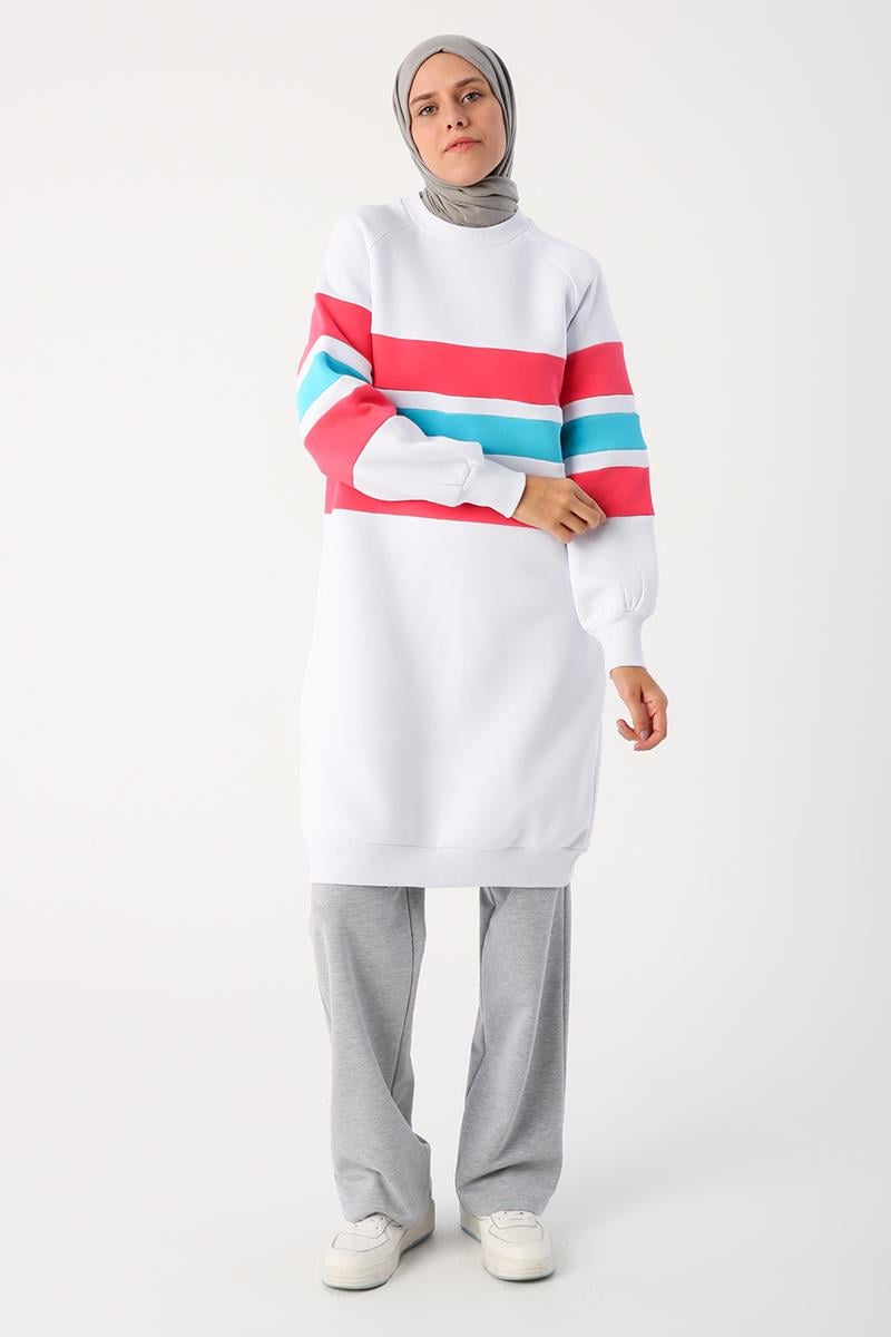 Beyaz-Oversize Renkli Çizgili Şardonlu Sweat Tunik