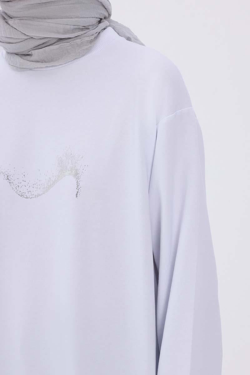 Beyaz-Pamuklu Yandan Yırtmaçlı Varak Baskılı Tunik