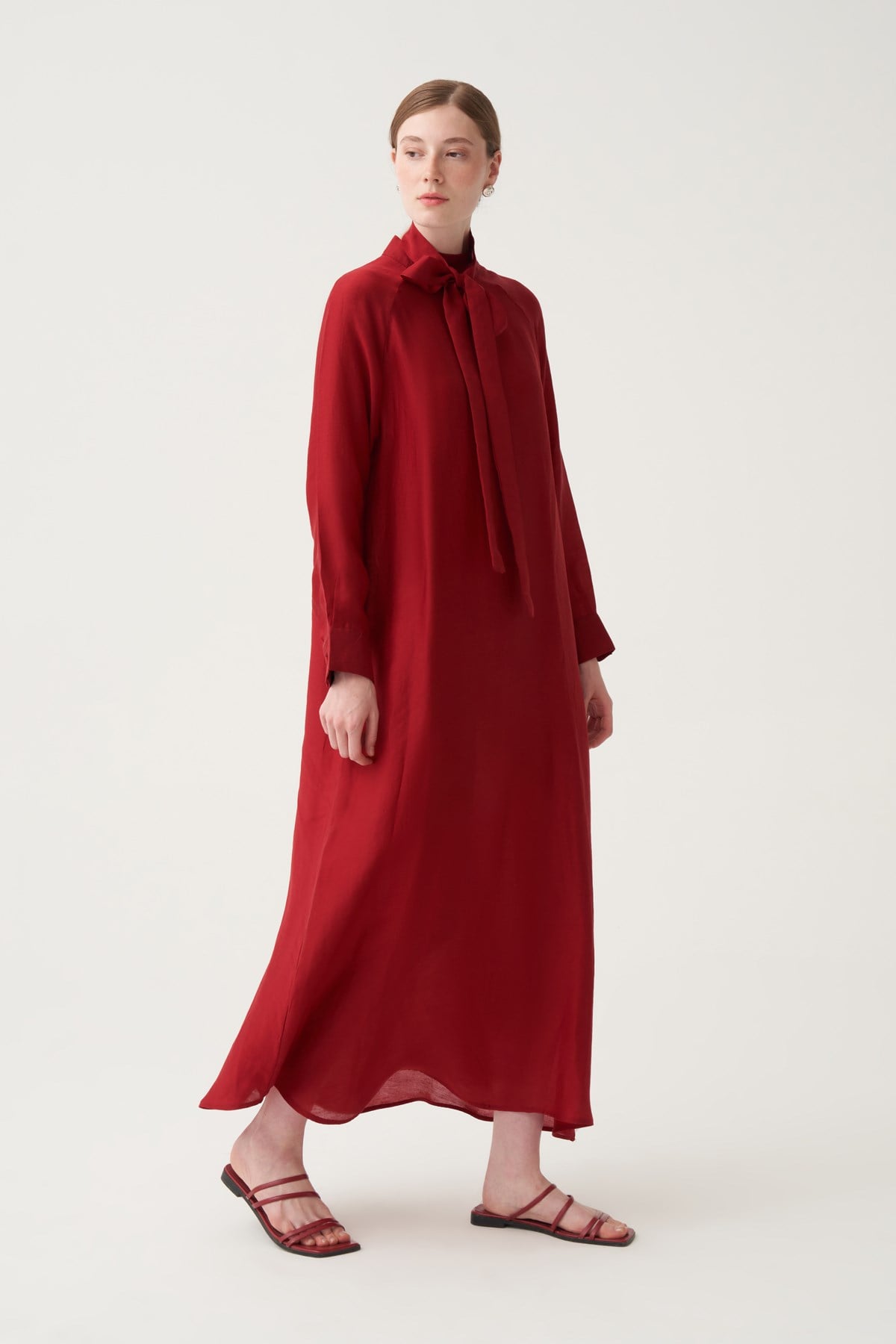 Bordo-Reglan Belden Bağlamalı Keten Elbise
