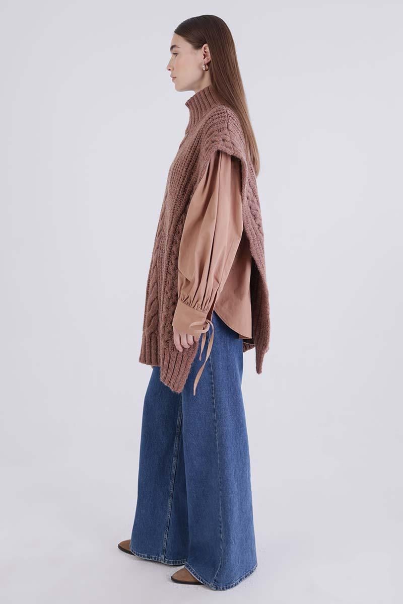 Camel-Braided Turtleneck Sweater