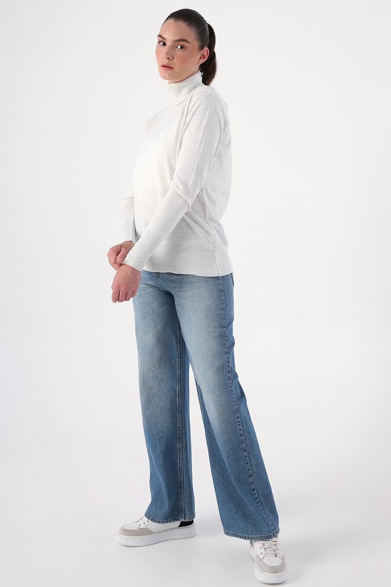 Very Light Gray Melange-Turtleneck Short Knitwear Sweater