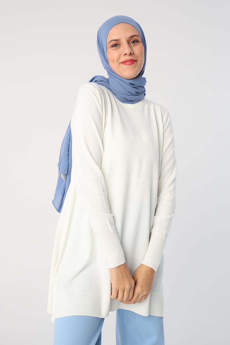 Ekru-Bisiklet Yaka Triko Tunik