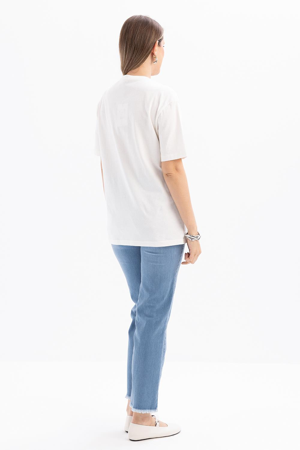 Ekru-Kısa Kollu Nakış Detaylı Süprem Tshirt