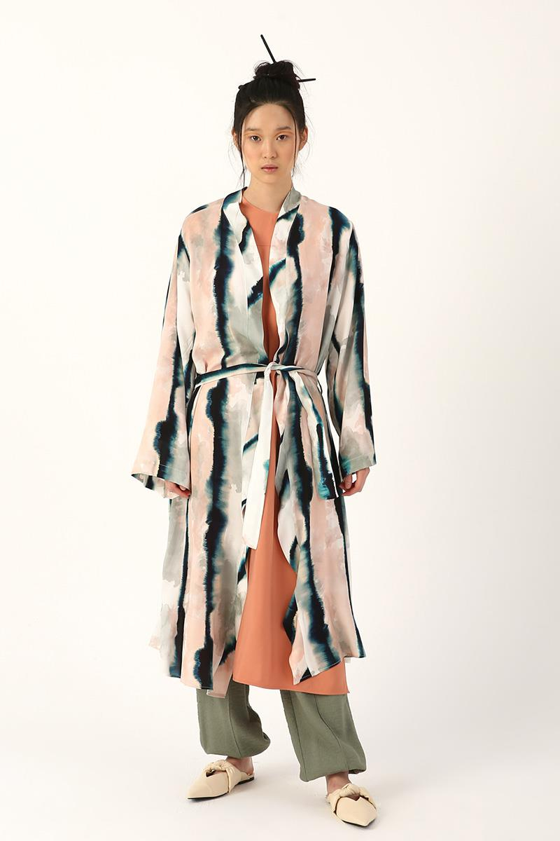 Ecru-Marineblau gemusterter Kimono