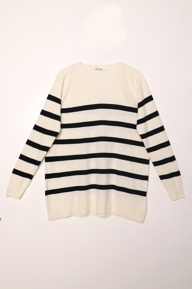 Ecru-Black-Basıc Strıped Crew Neck Sweater
