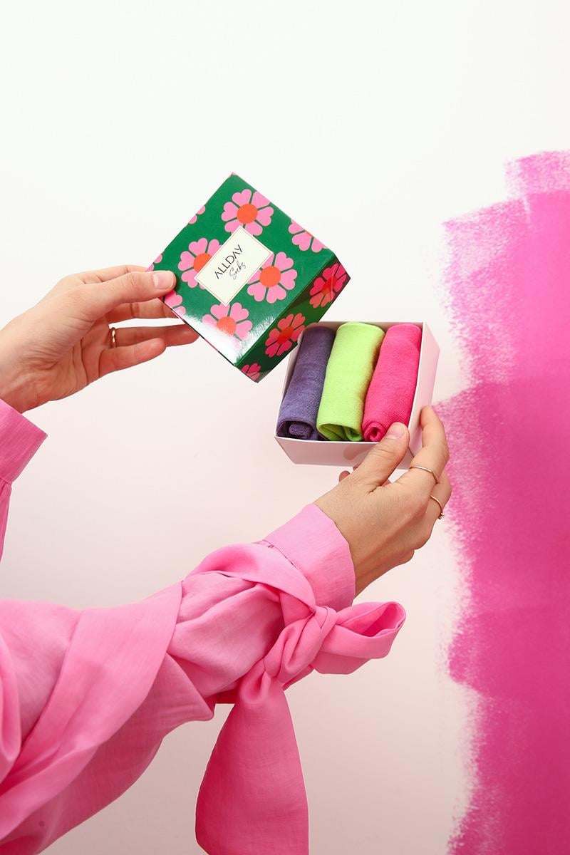 Fuşya-Neon Yeşil-Lila-3'Lü Silikonlu Hayalet Çorap Seti