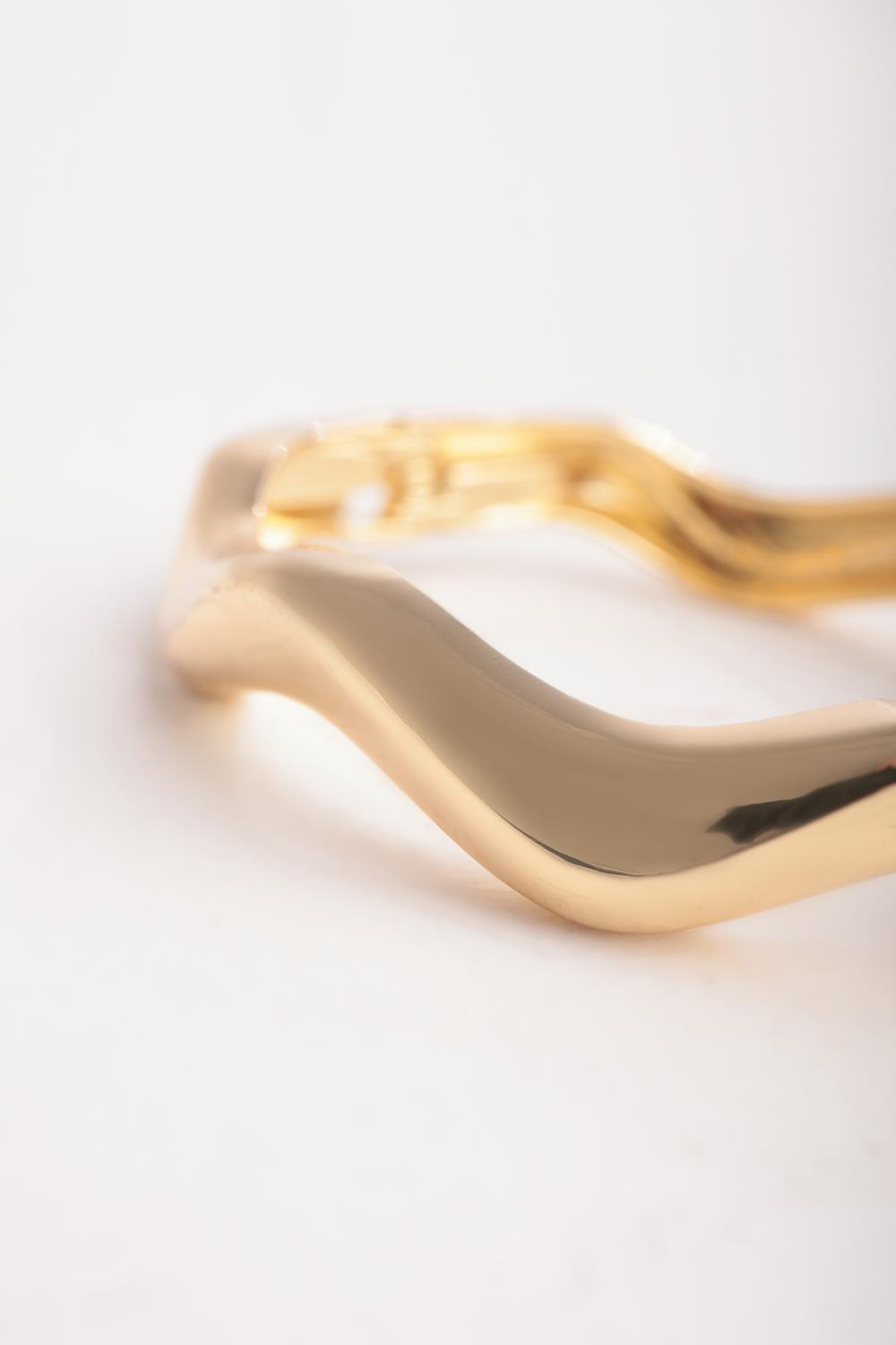Gold-Dalgalı Kelepçe Bileklik